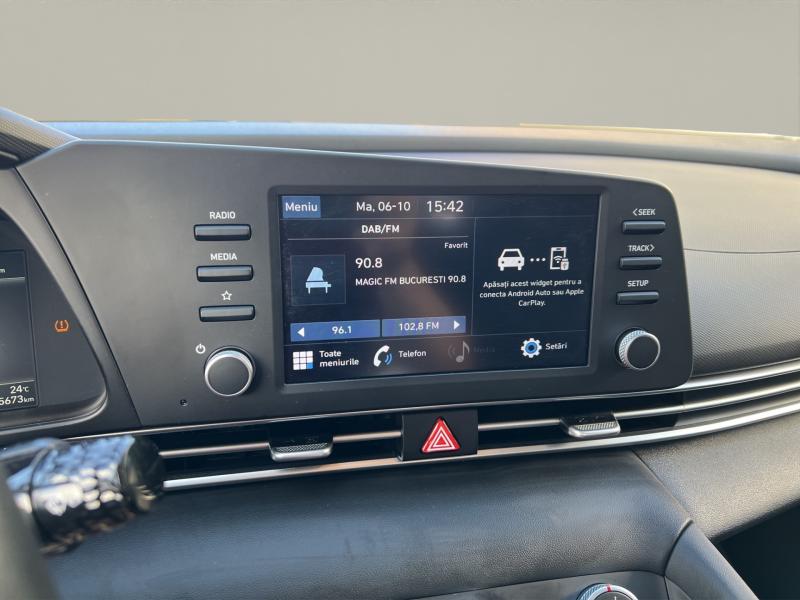 Hyundai Elantra 2022 - miniatură 29