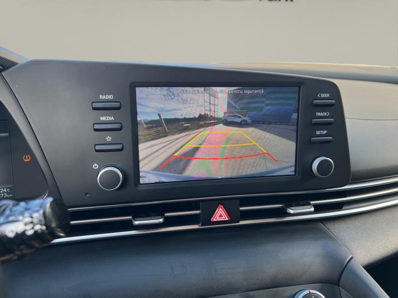 Hyundai Elantra 2022 - miniatură 30