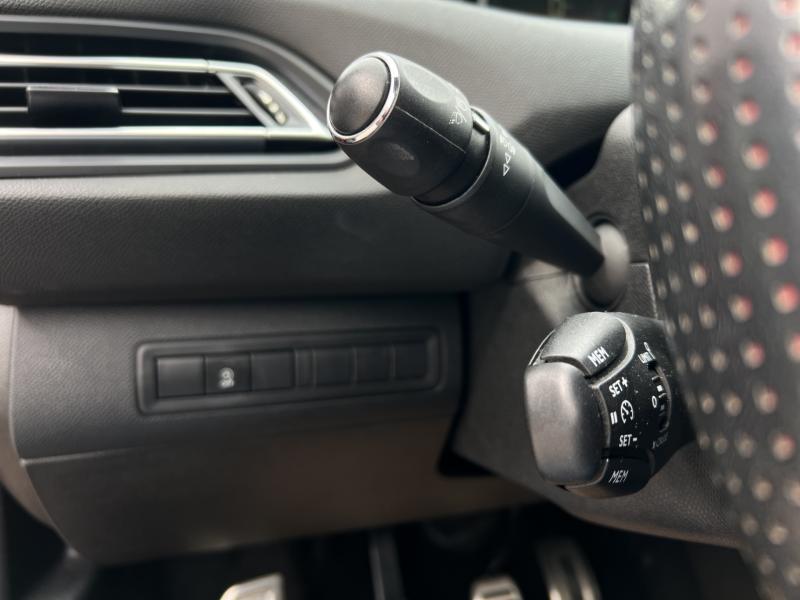 Peugeot 308 2017 - miniatură 27