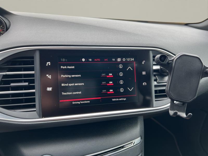 Peugeot 308 2017 - miniatură 29
