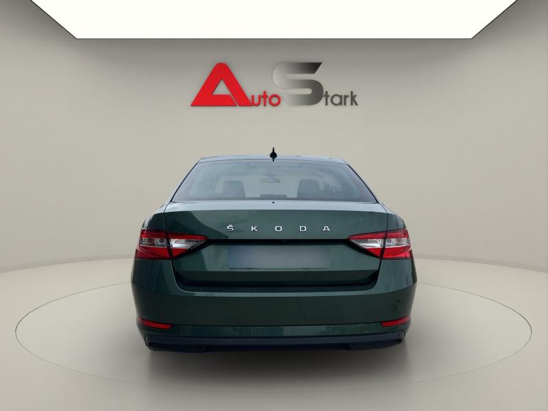 Skoda Superb 2020 - miniatură 6