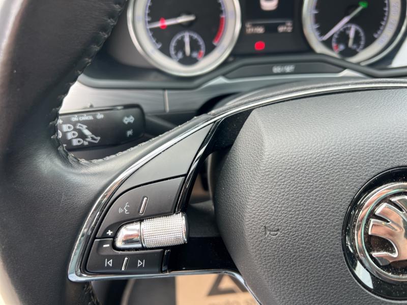 Skoda Superb 2020 - miniatură 25