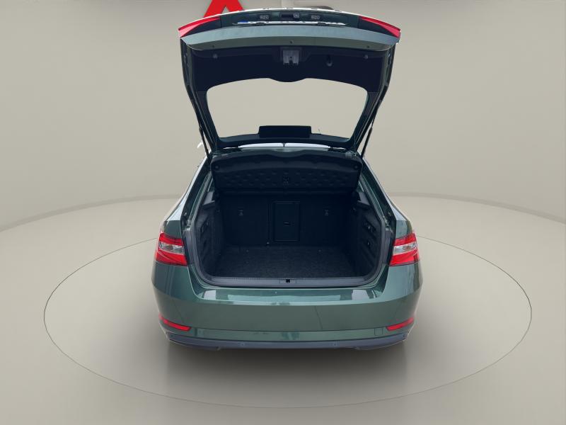 Skoda Superb 2020 - miniatură 40