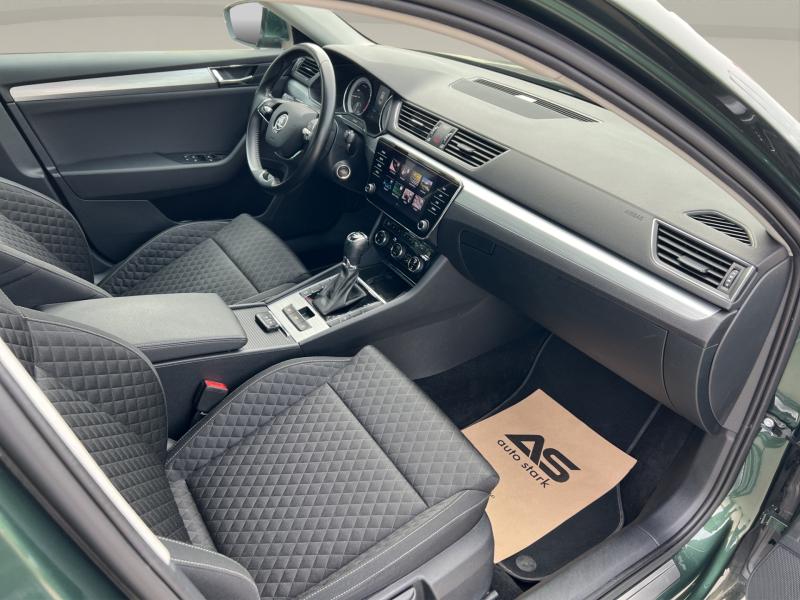 Skoda Superb 2020 - miniatură 21
