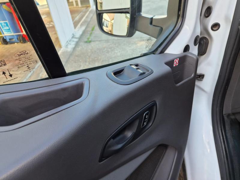 Car Thumb