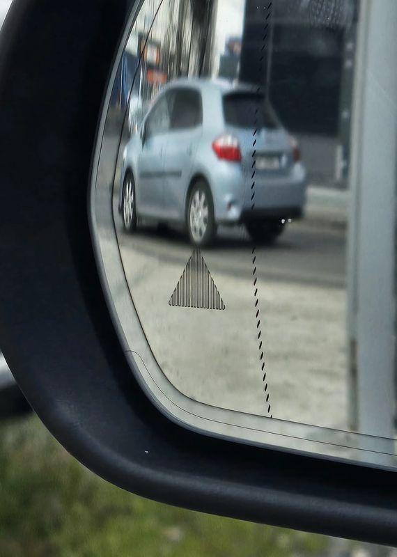 Car Thumb