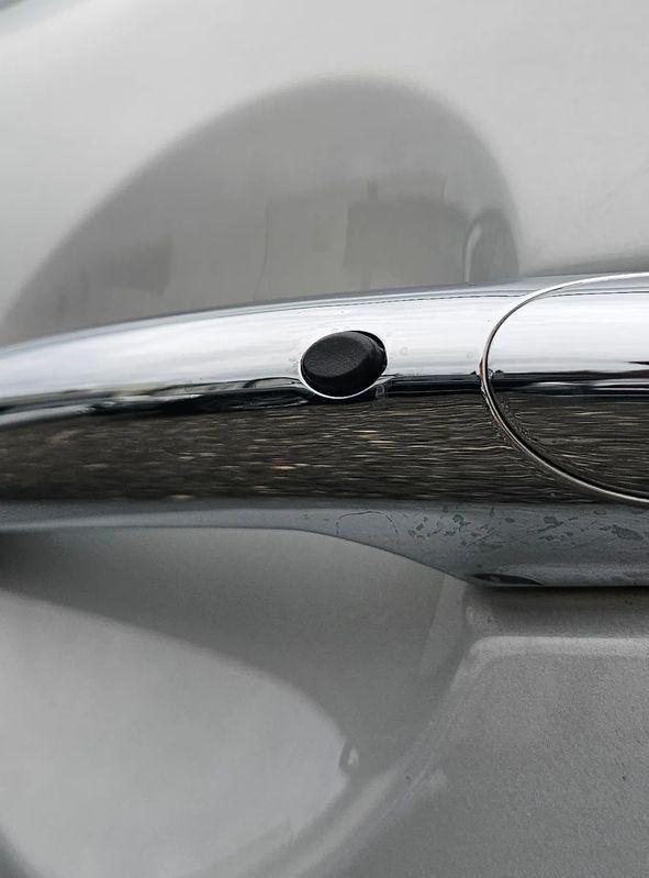 Car Thumb
