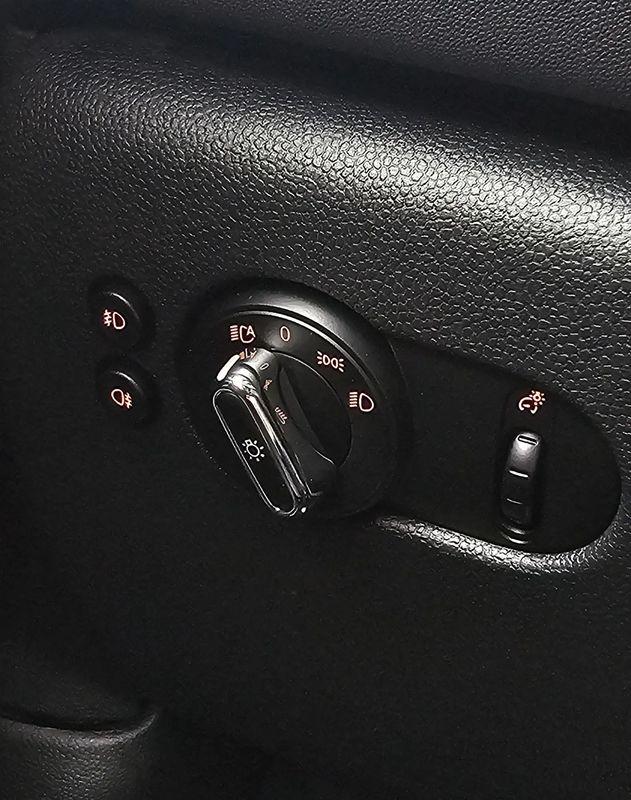 Car Thumb