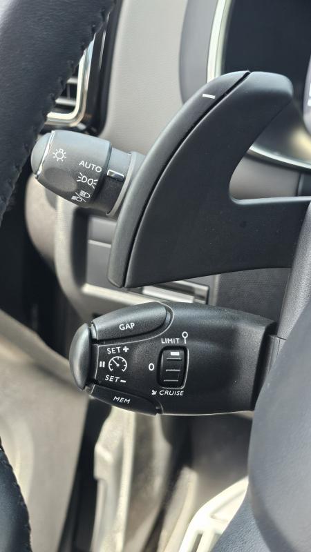 Car Thumb