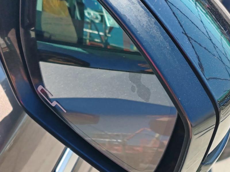Car Thumb