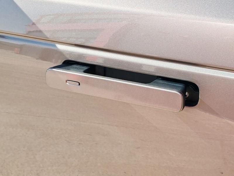 Car Thumb