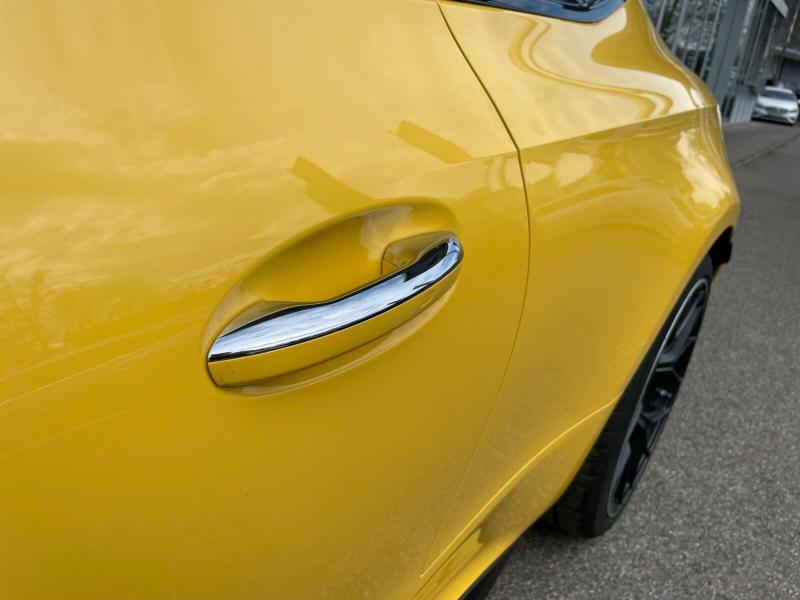 Car Thumb