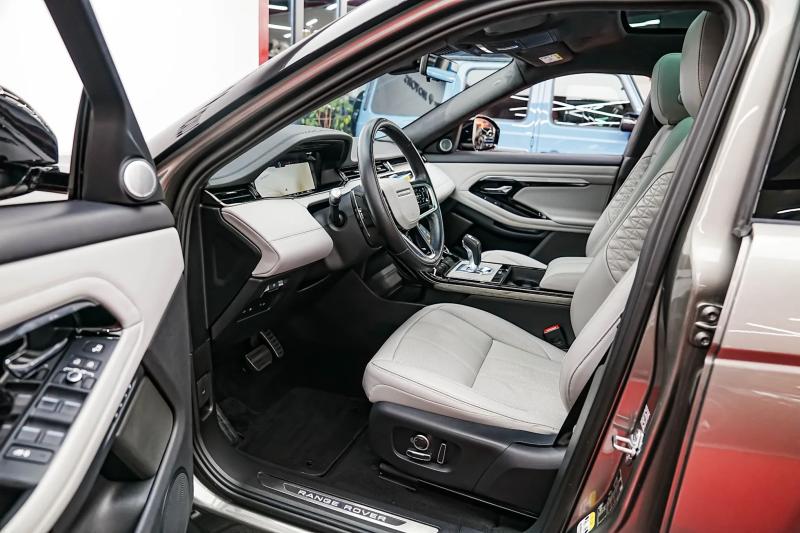 Range Rover Evoque 1.5 P300 PHEV Autobiography