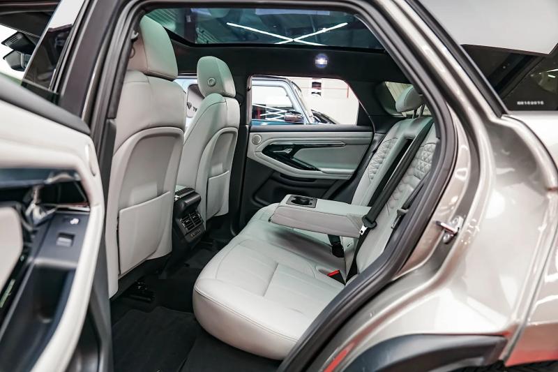 Range Rover Evoque 1.5 P300 PHEV Autobiography