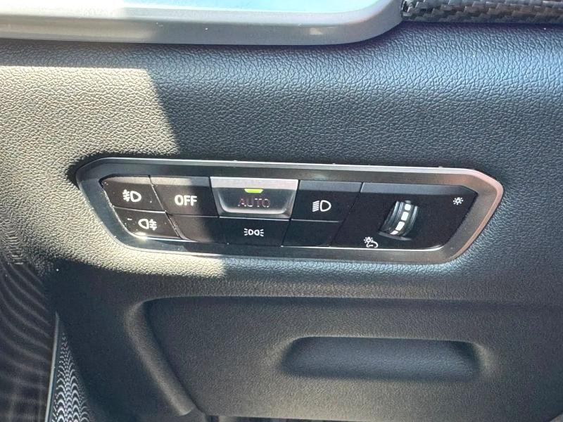 Car Thumb