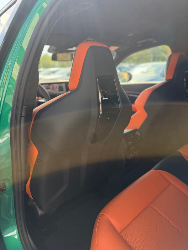 Car Thumb