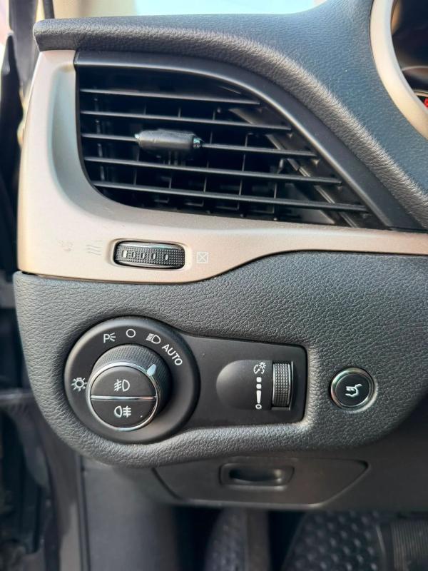 Car Thumb