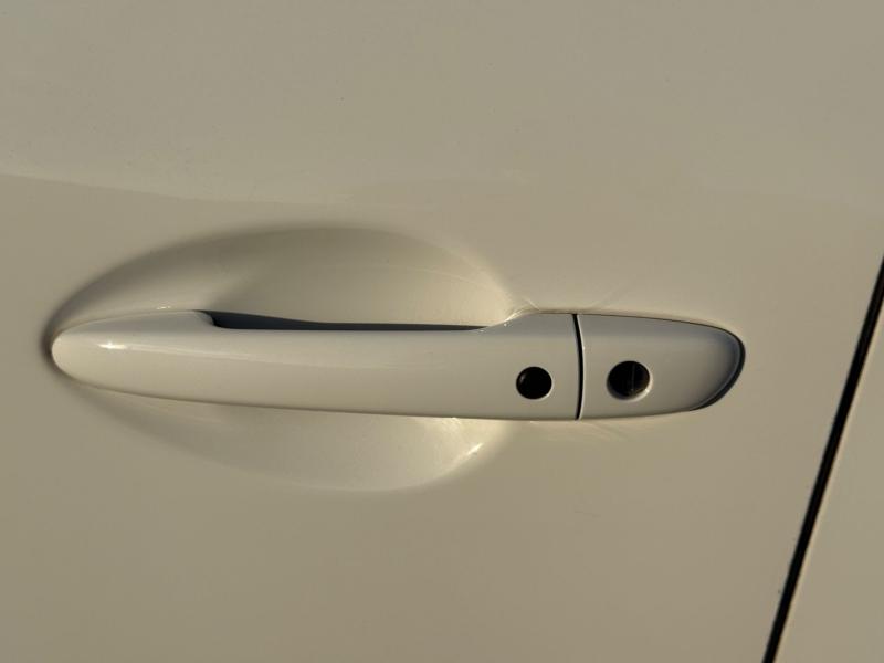 Car Thumb
