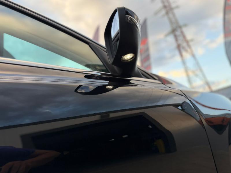 Car Thumb