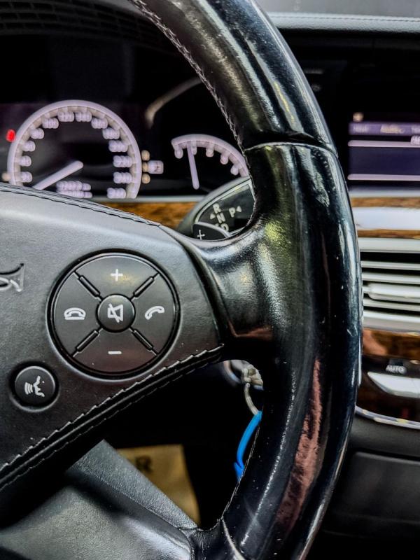 Car Thumb
