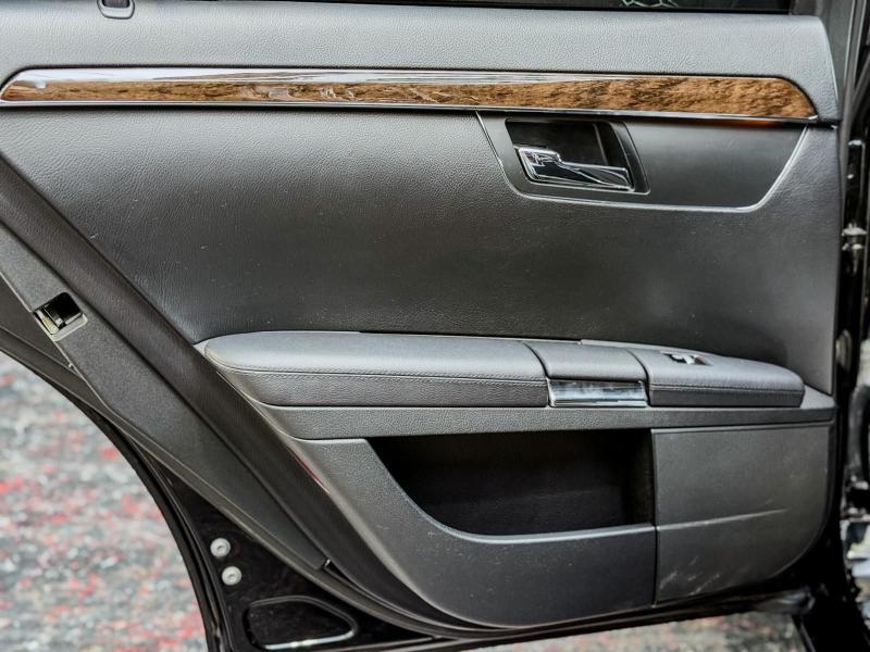 Car Thumb