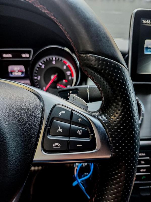 Car Thumb