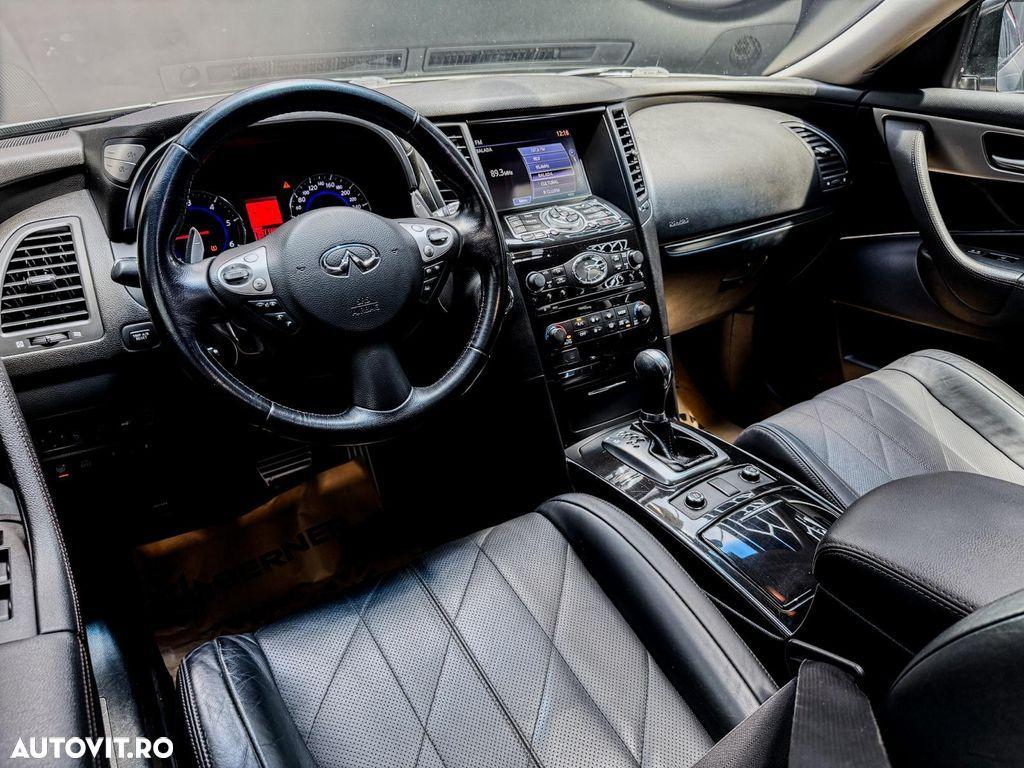 Infiniti FX-30D