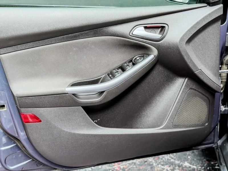 Car Thumb