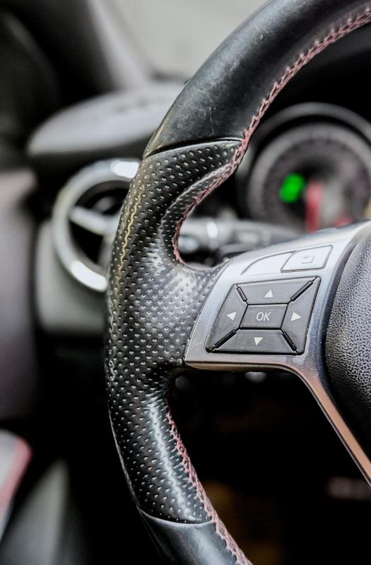 Car Thumb