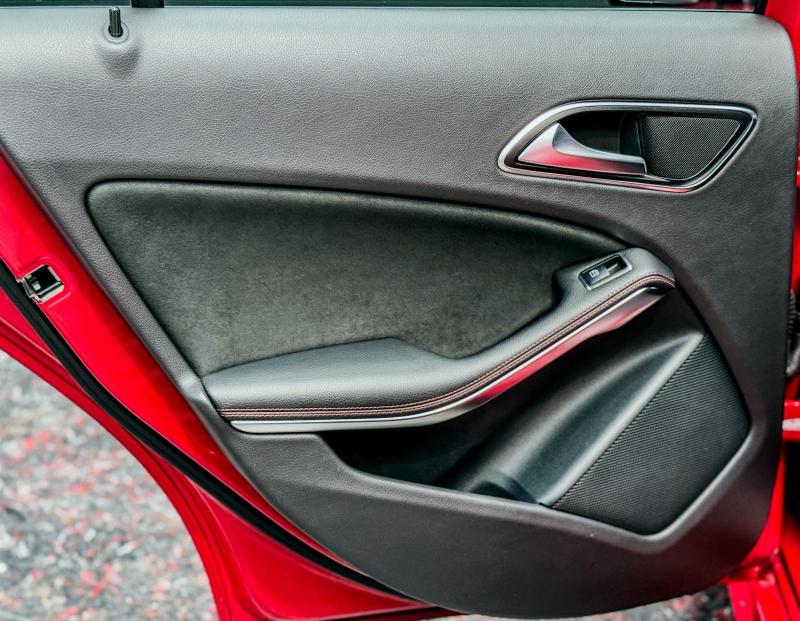 Car Thumb