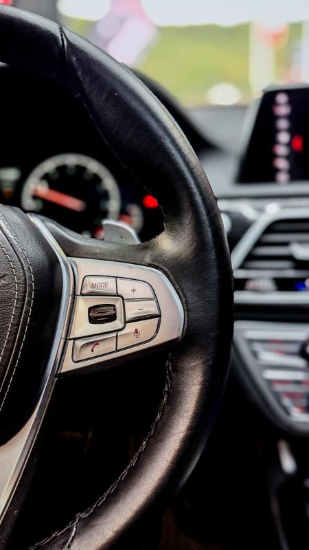 Car Thumb