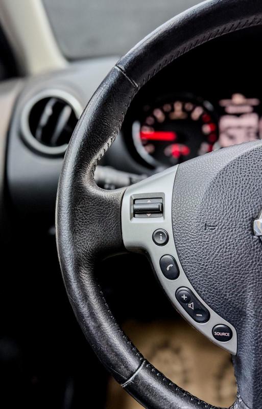 Car Thumb