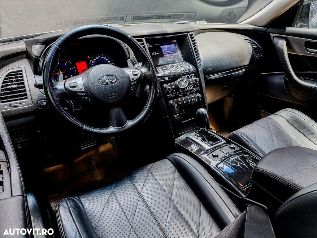 Infiniti FX-30D